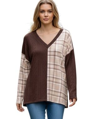 BiBi XL Chocolate Knit V-Neck Top